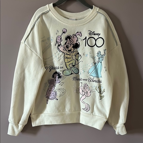 Disney Cream Sweatshirt with Mickey and Princesses - Picture 1 of 3